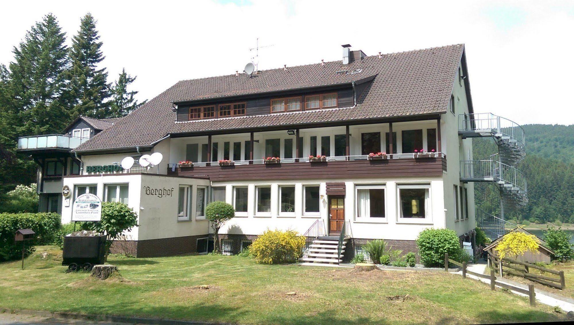 Hotel Berghof Am See Lautenthal エクステリア 写真