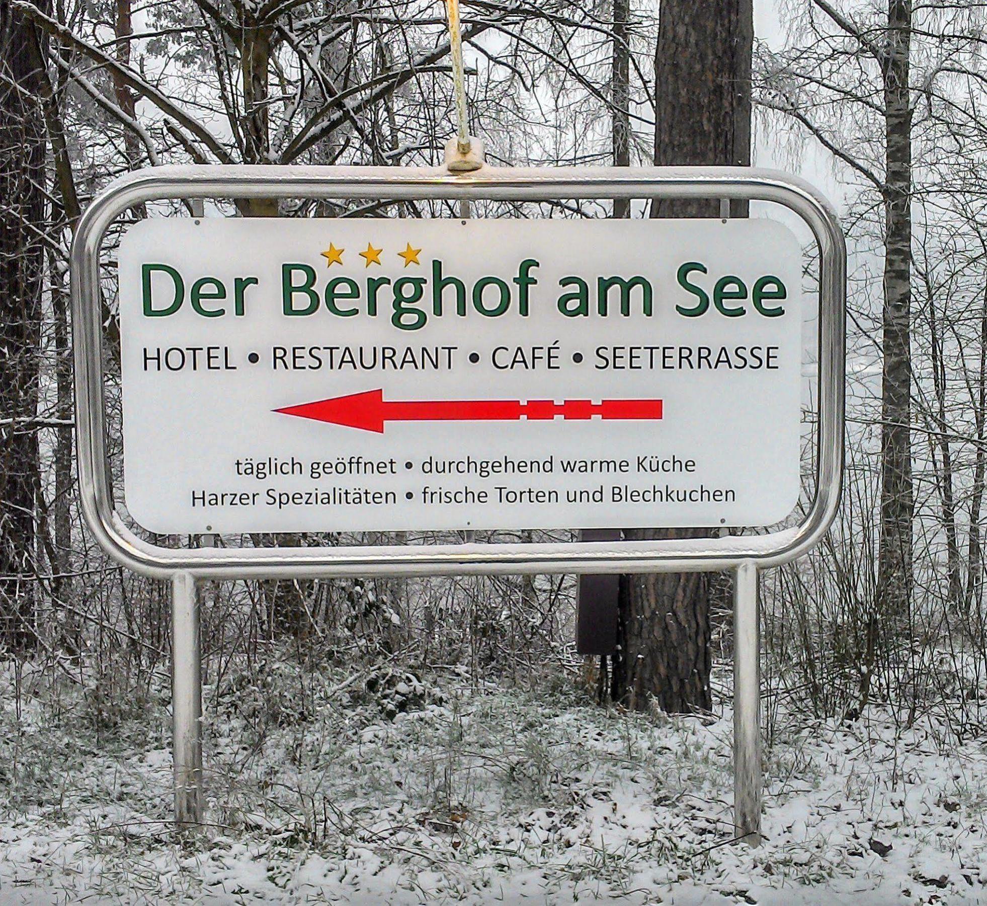 Hotel Berghof Am See Lautenthal エクステリア 写真